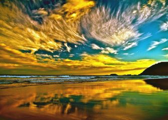 Amaneciendo en la playa de Zarautz 