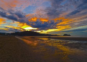 Anochecer en la playa de Zarautz 