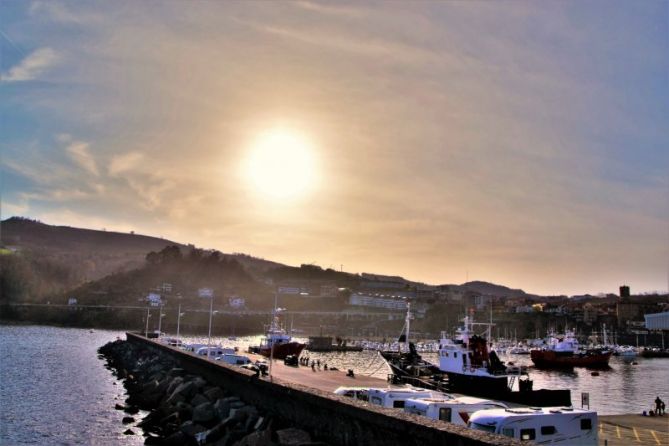 Atardecer: foto en Getaria