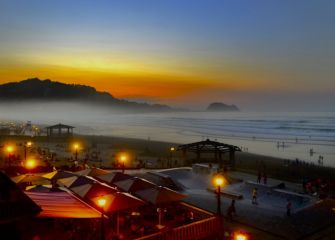 Atardecer en la playa de Zarautz 