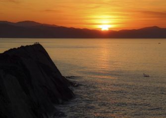 atardecer en zumaia