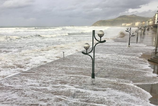 El Azote de "Alex"-1: foto en Zarautz