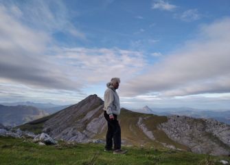 Conteniendo el aliento en Harri Urdin.