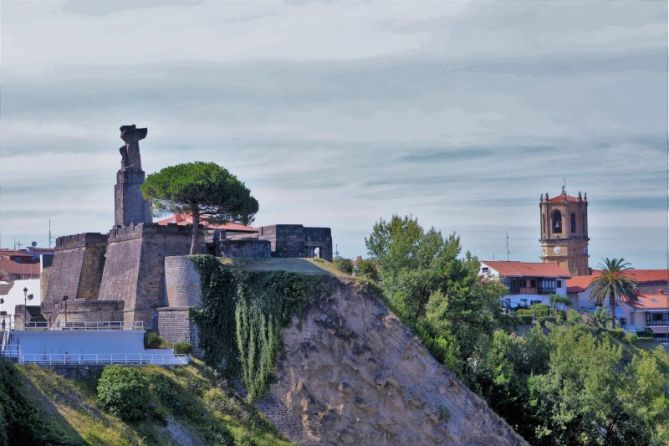 Entrando a Getaria: foto en Getaria