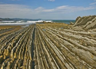 Flych de Zumaia con marea baja 