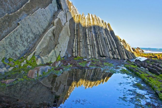 Flysh de Zumaia : foto en Zumaia