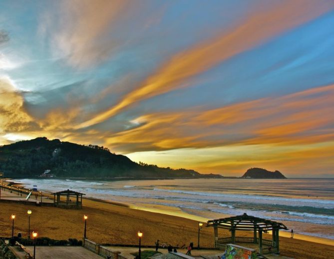 Fuego en el cielo : foto en Zarautz