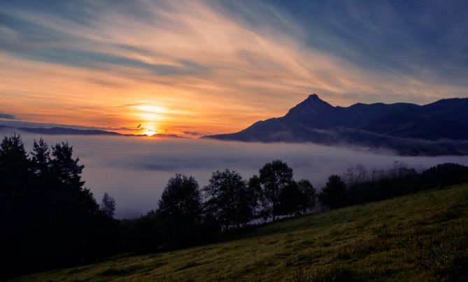 Goierrin egunsentia: foto en Lazkao