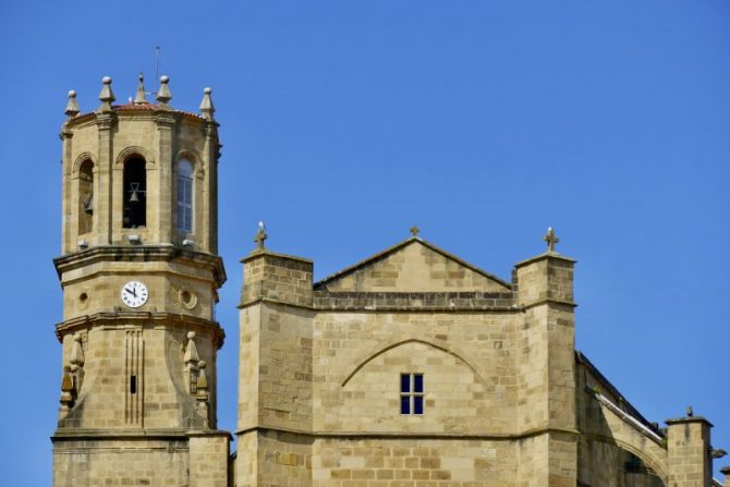 Iglesia San Salvador : foto en Getaria