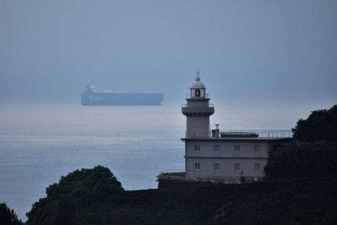 ITSASARGIA-ITSASONTZIA: foto en Donostia-San Sebastián