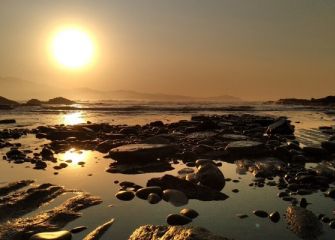 Las maravillas del atardecer del flysch.