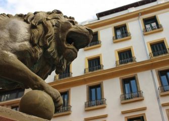 León.