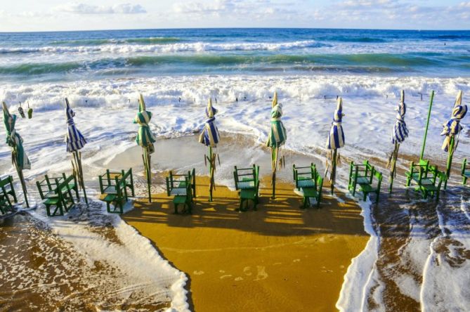 Marea alta : foto en Zarautz