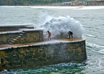 Olatuarekin jolasten -1