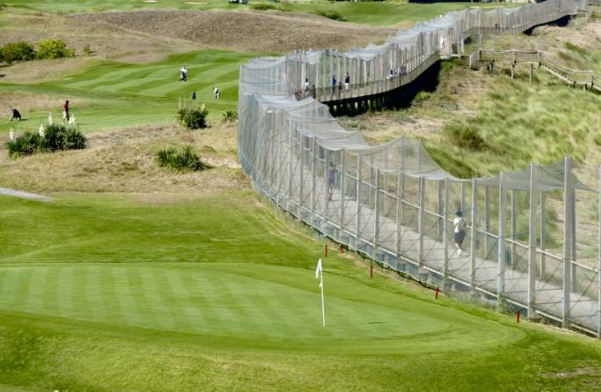 Pasarela y golf de Zarautz : foto en Zarautz