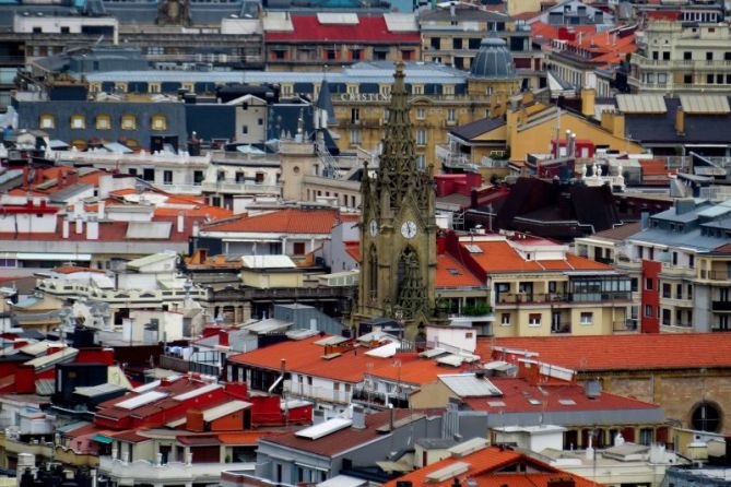 tejados mojados: foto en Donostia-San Sebastián