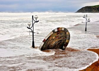 Temporal en la playa de Zarautz 