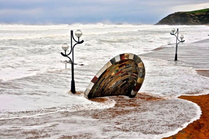 Temporal en la playa de Zarautz : foto en Zarautz