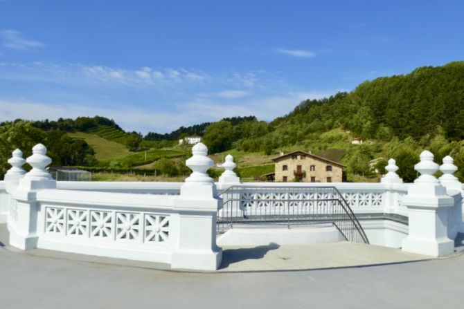 Terraza del Torreón de Zarautz : foto en Zarautz