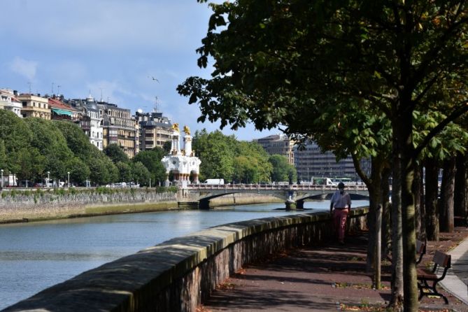 URUMEA PASEALEKUA: foto en Donostia-San Sebastián