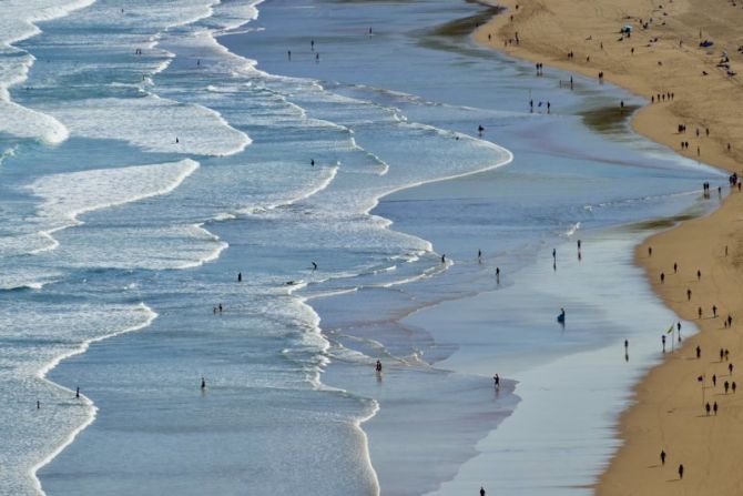 Zarauzko hondartza udaran 2020 : foto en Zarautz