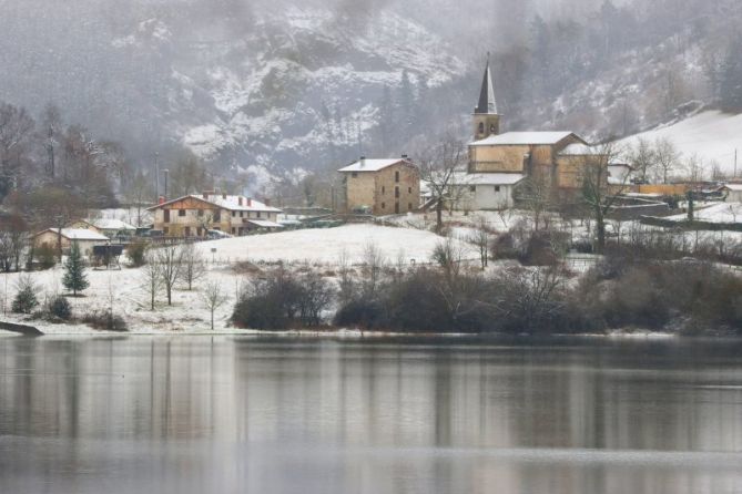 Pantano de Urkulu: foto en Aretxabaleta