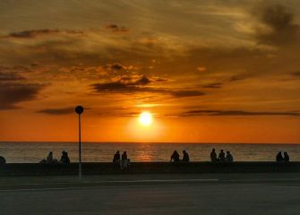 PUESTA DE SOL EN SAGUES