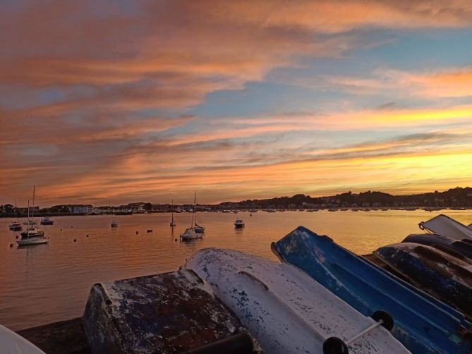 Amanecer en Hondarribia: foto en Hondarribia