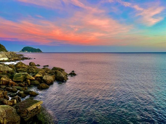 Amanecer de hoy en Zarautz 19-10-2021 : foto en Zarautz