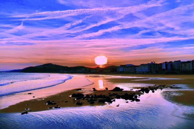 Amanecer de hoy en Zarautz : foto en Zarautz