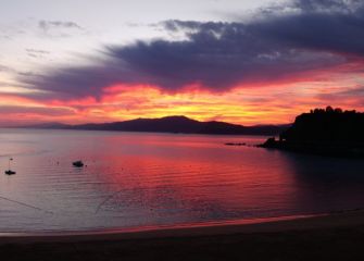 Amanecer rojo