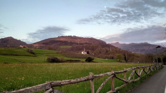 ARDITURRIKO BIDEGORRIA: foto en Oiartzun