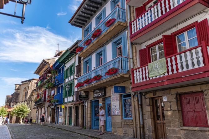 ARMA PLAZA: foto en Hondarribia