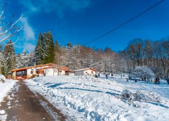 Artikutza en invierno con nieve