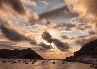 ATARDECER EN LA BAHÍA DE LA CONCHA.