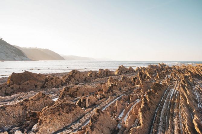 Atardecer en el Flysch : foto en Deba