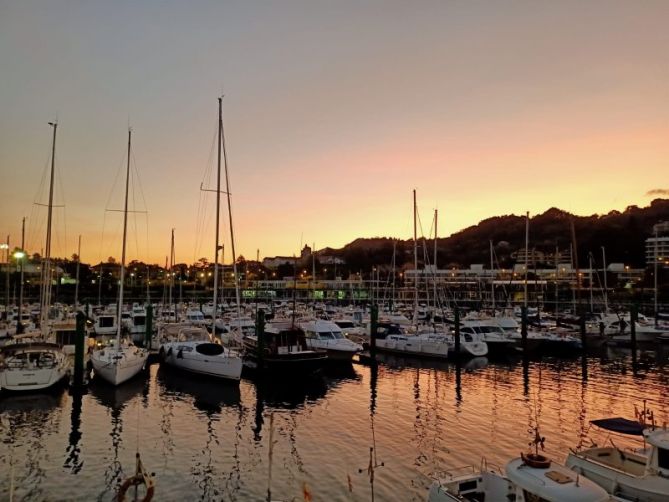 Atardecer en Hondarribia: foto en Hondarribia