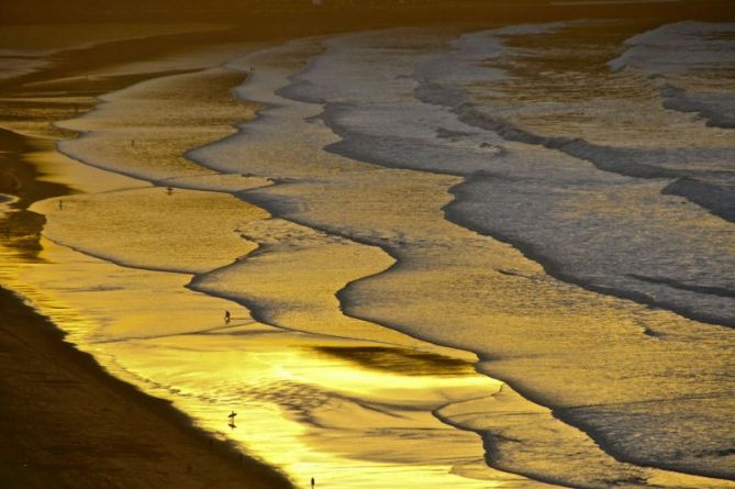 Atardecer de Oro : foto en Zarautz