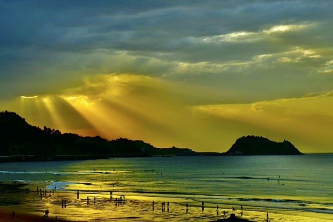 Atardecer en la playa de Zarautz : foto en Zarautz