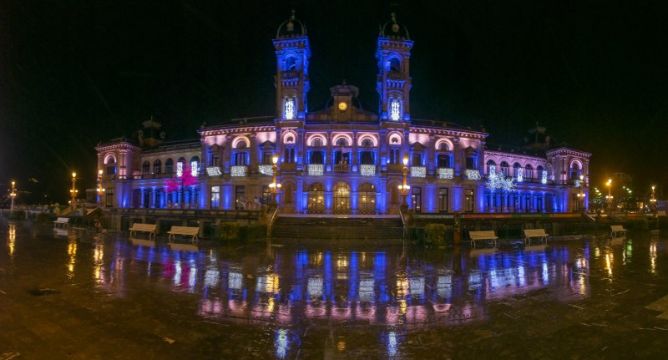 Ayuntamiento en Navidad: foto en Donostia-San Sebastián