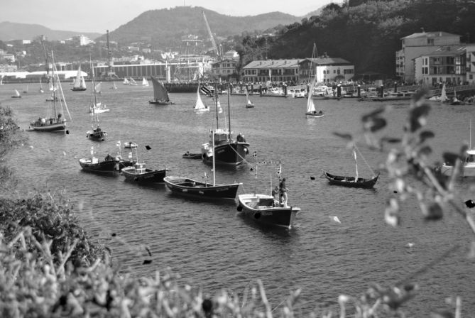 Barcas de pesca: foto en Pasaia