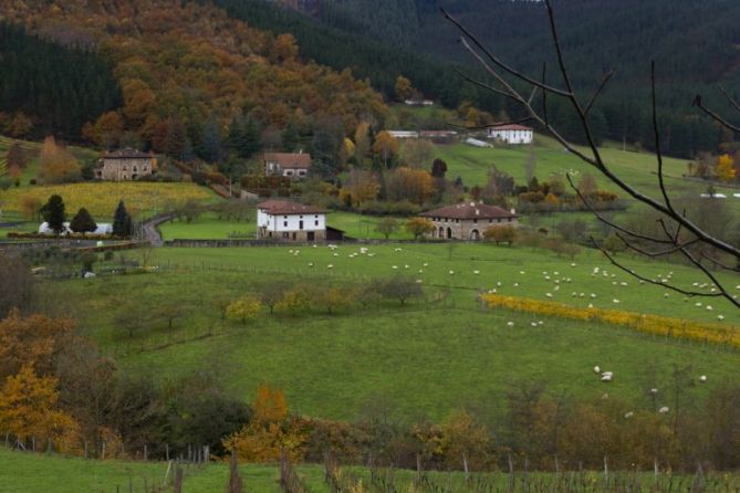 Cascada en Lastur: foto en Deba