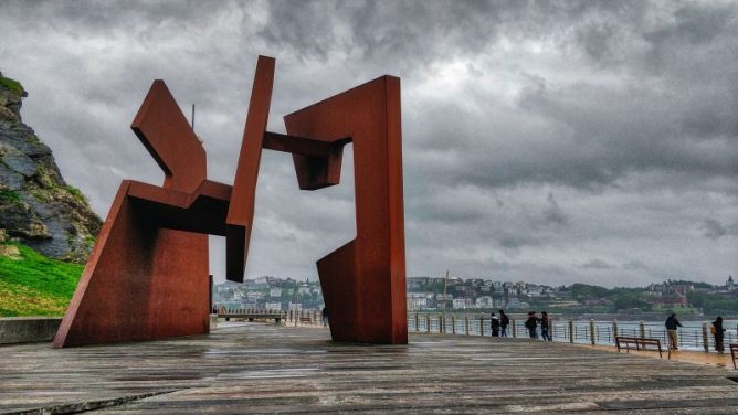 Construcción vacía: foto en Donostia-San Sebastián