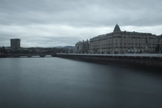 Desenbocadura.: foto en Donostia-San Sebastián