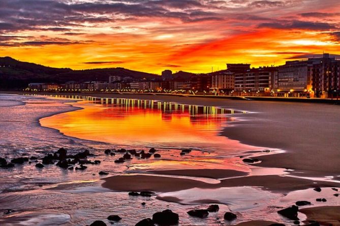 Egunsentia Zarautzen : foto en Zarautz