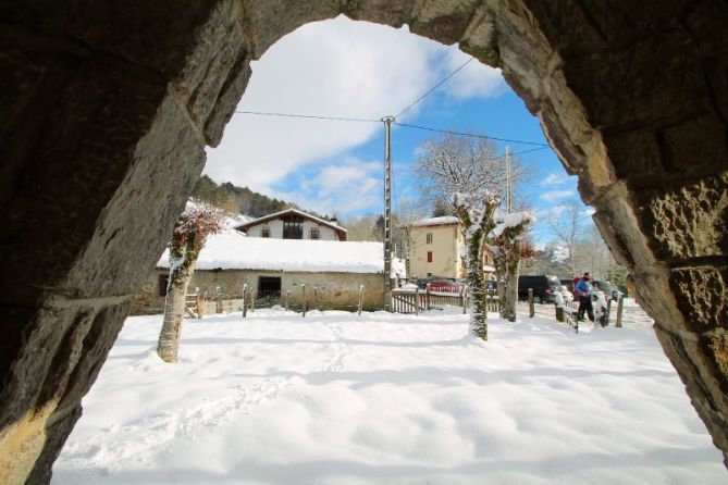 Ermita de Otzaurte: foto en Zegama