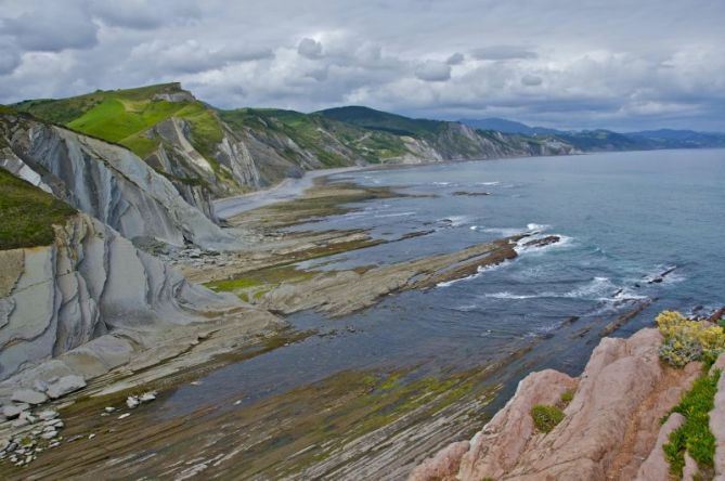 Flysch de Zumaia : foto en Zumaia