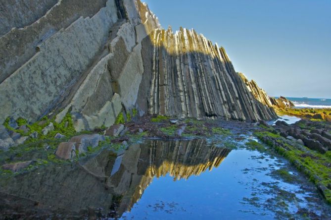 Flysh de Zumaia : foto en Zumaia