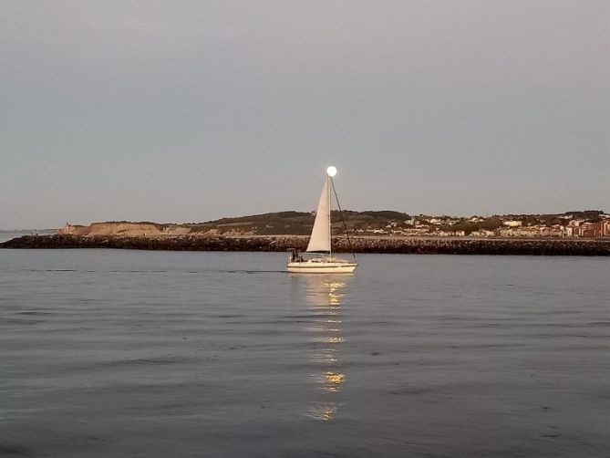 Luna llena: foto en Hondarribia