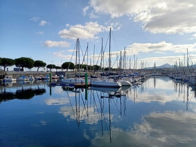 Mediodía espléndido: foto en Hondarribia